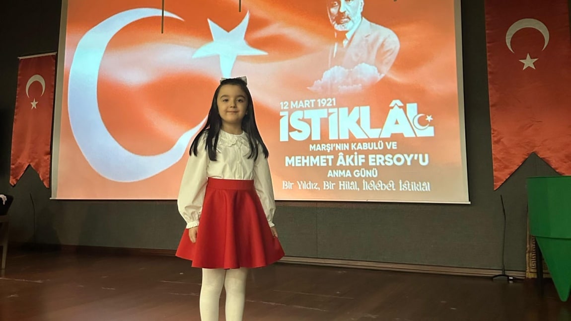 İSTİKLAL MARŞI'NI GÜZEL OKUMA YARIŞMASINDA İL BİRİNCİSİYİZ